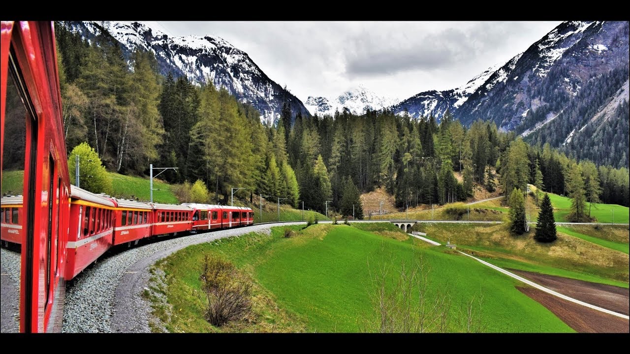https://mdw-travel-data-us-east-1.s3.amazonaws.com/img/country/Switzerland/Albula-Railway/img_01.jpg