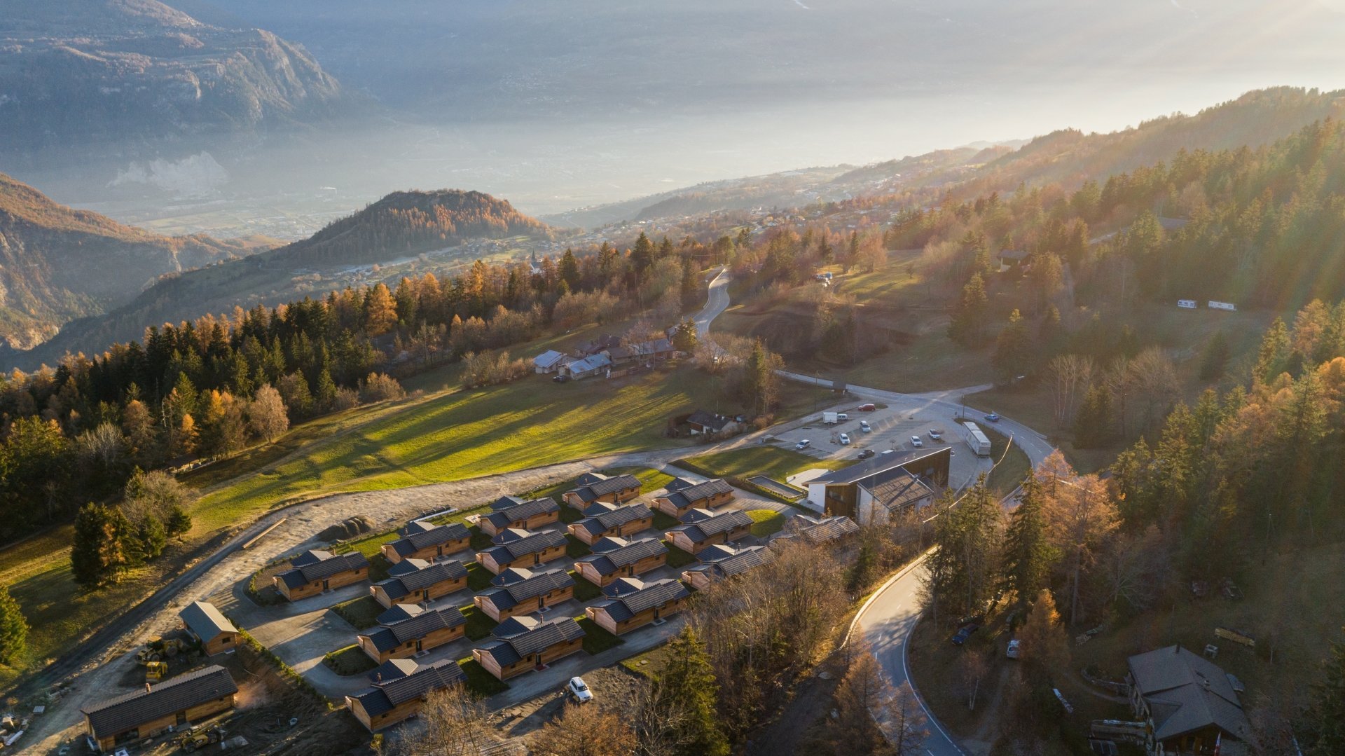 https://mdw-travel-data-us-east-1.s3.amazonaws.com/img/country/Switzerland/Anzere/img_01.jpg