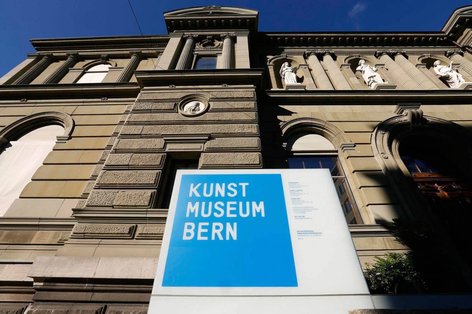 https://mdw-travel-data-us-east-1.s3.amazonaws.com/img/country/Switzerland/Art-Museum-of-Bern/img_02.jpg