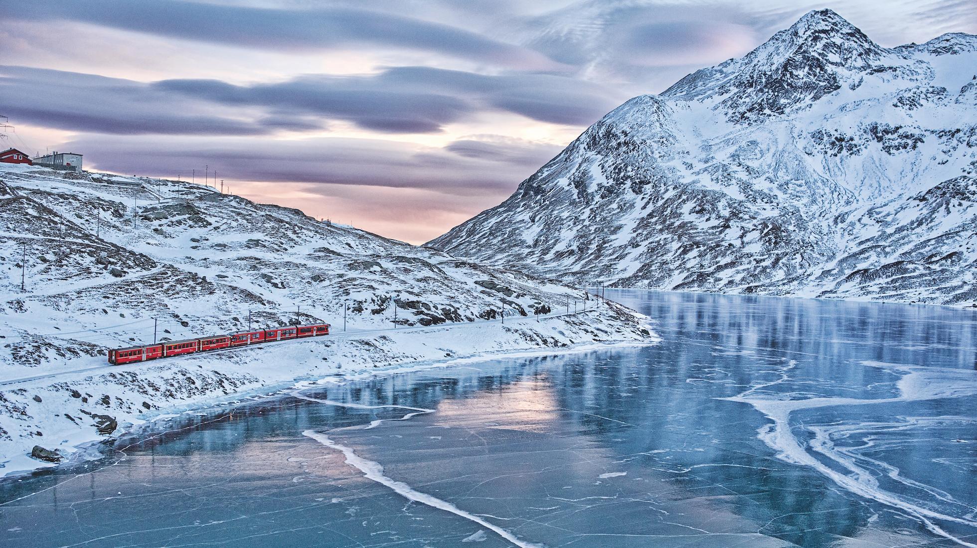 https://mdw-travel-data-us-east-1.s3.amazonaws.com/img/country/Switzerland/Bernina-Express/img_00.jpg