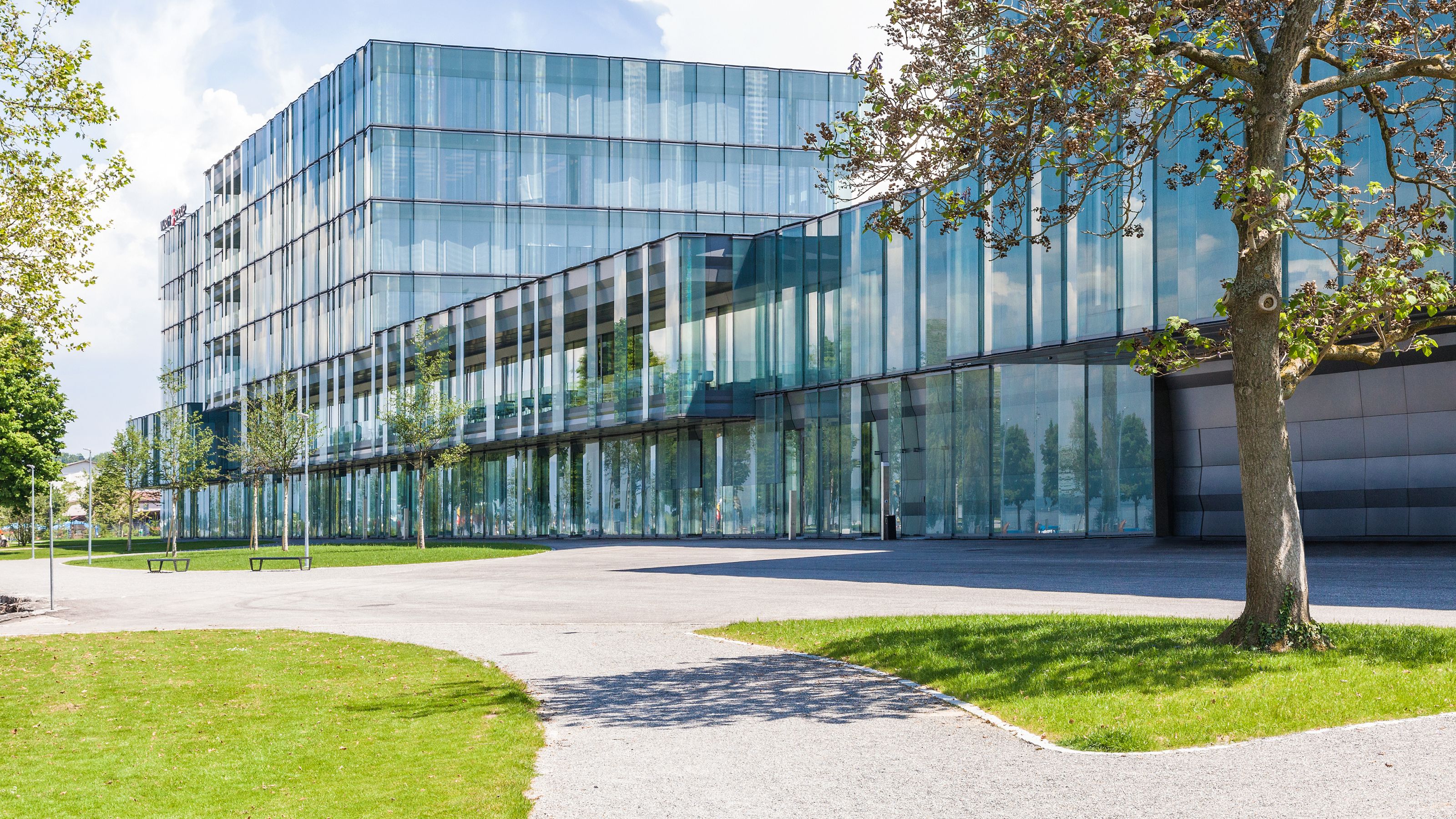 https://mdw-travel-data-us-east-1.s3.amazonaws.com/img/country/Switzerland/Bibliothek-Rorschach/img_02.jpg