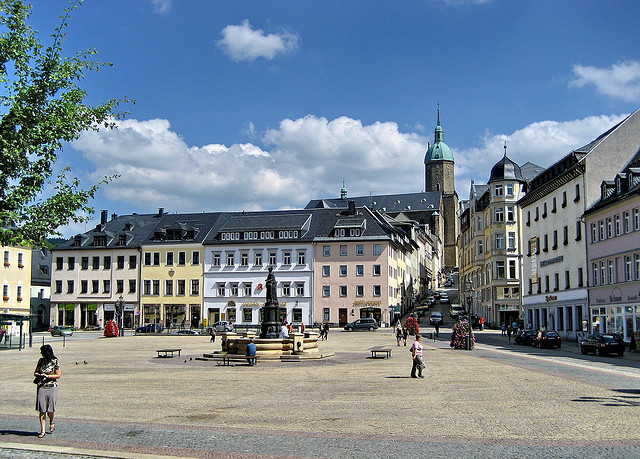 https://mdw-travel-data-us-east-1.s3.amazonaws.com/img/country/Switzerland/Buchholz-Castle/img_03.jpg
