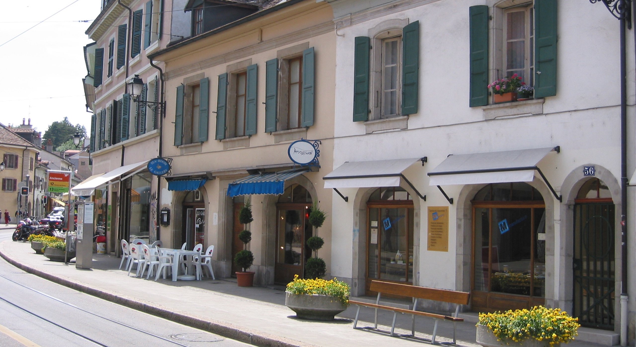 https://mdw-travel-data-us-east-1.s3.amazonaws.com/img/country/Switzerland/Carouge/img_02.jpg