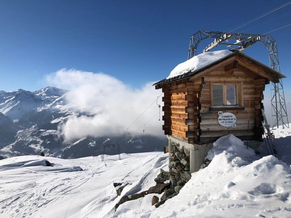 https://mdw-travel-data-us-east-1.s3.amazonaws.com/img/country/Switzerland/Chandolin/img_02.jpg
