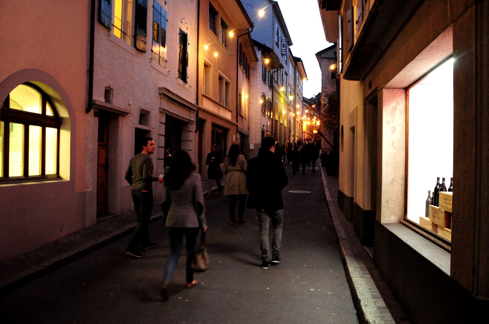 https://mdw-travel-data-us-east-1.s3.amazonaws.com/img/country/Switzerland/Cully-Jazz-Festival/img_03.jpg