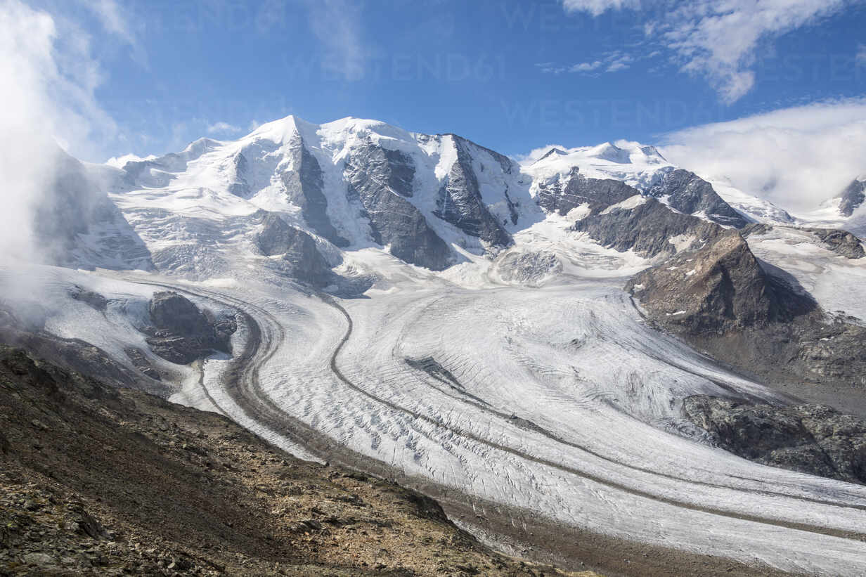 https://mdw-travel-data-us-east-1.s3.amazonaws.com/img/country/Switzerland/Diavolezza-Glacier/img_01.jpg