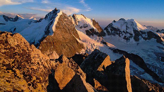 https://mdw-travel-data-us-east-1.s3.amazonaws.com/img/country/Switzerland/Diavolezza/img_02.jpg