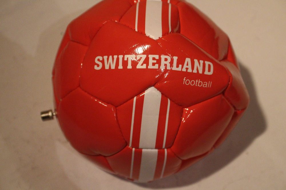 https://mdw-travel-data-us-east-1.s3.amazonaws.com/img/country/Switzerland/Espace-Ballon/img_01.jpg
