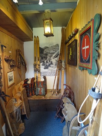 https://mdw-travel-data-us-east-1.s3.amazonaws.com/img/country/Switzerland/Espace-JB-Musee-du-Vieux-Pays-dEnhaut/img_02.jpg