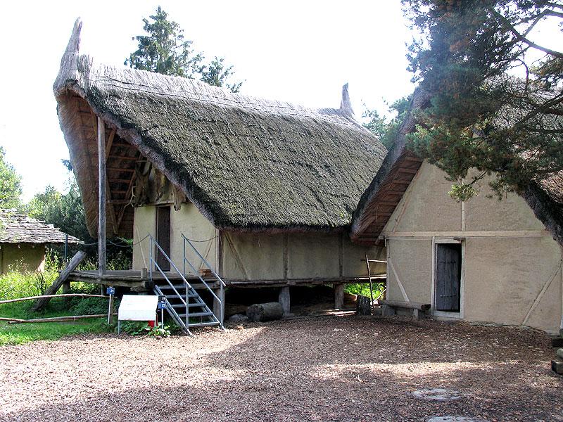 https://mdw-travel-data-us-east-1.s3.amazonaws.com/img/country/Switzerland/Federseemuseum/img_02.jpg