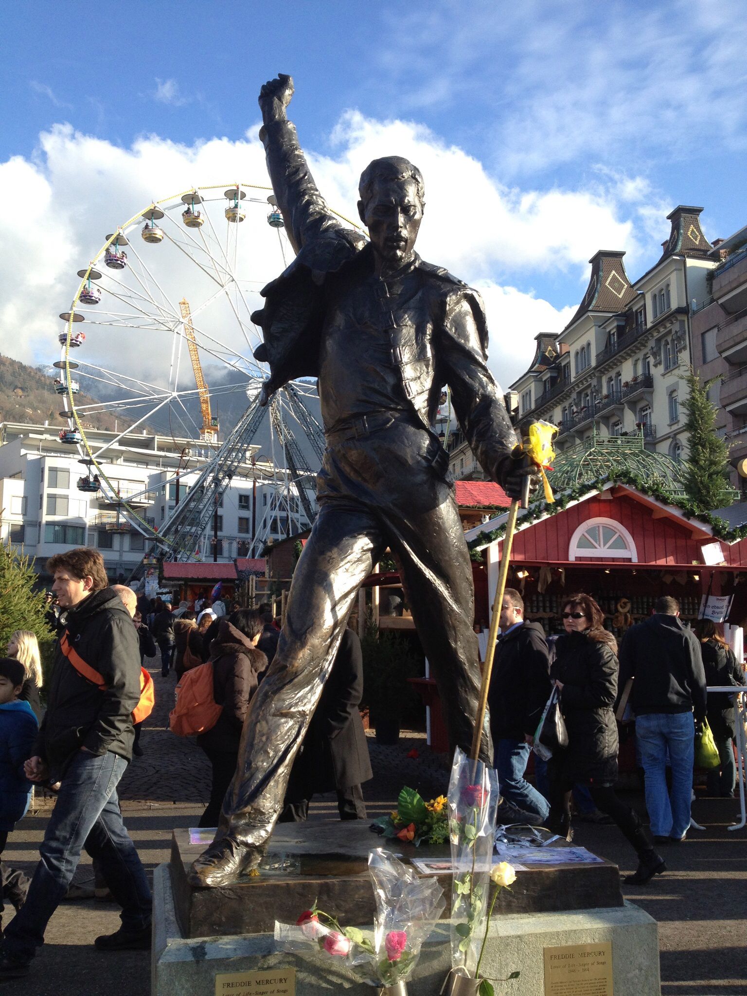 https://mdw-travel-data-us-east-1.s3.amazonaws.com/img/country/Switzerland/Freddie-Mercury-Statue/img_03.jpg