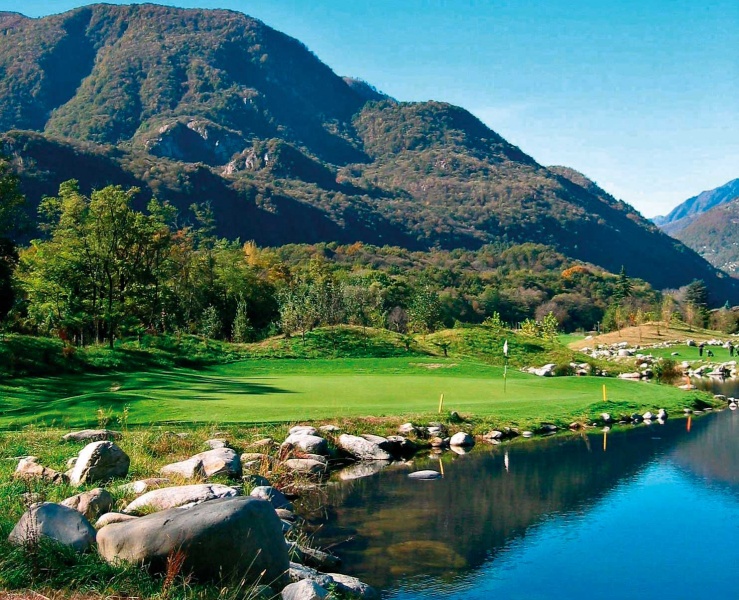 https://mdw-travel-data-us-east-1.s3.amazonaws.com/img/country/Switzerland/Golf-Losone/img_03.jpg