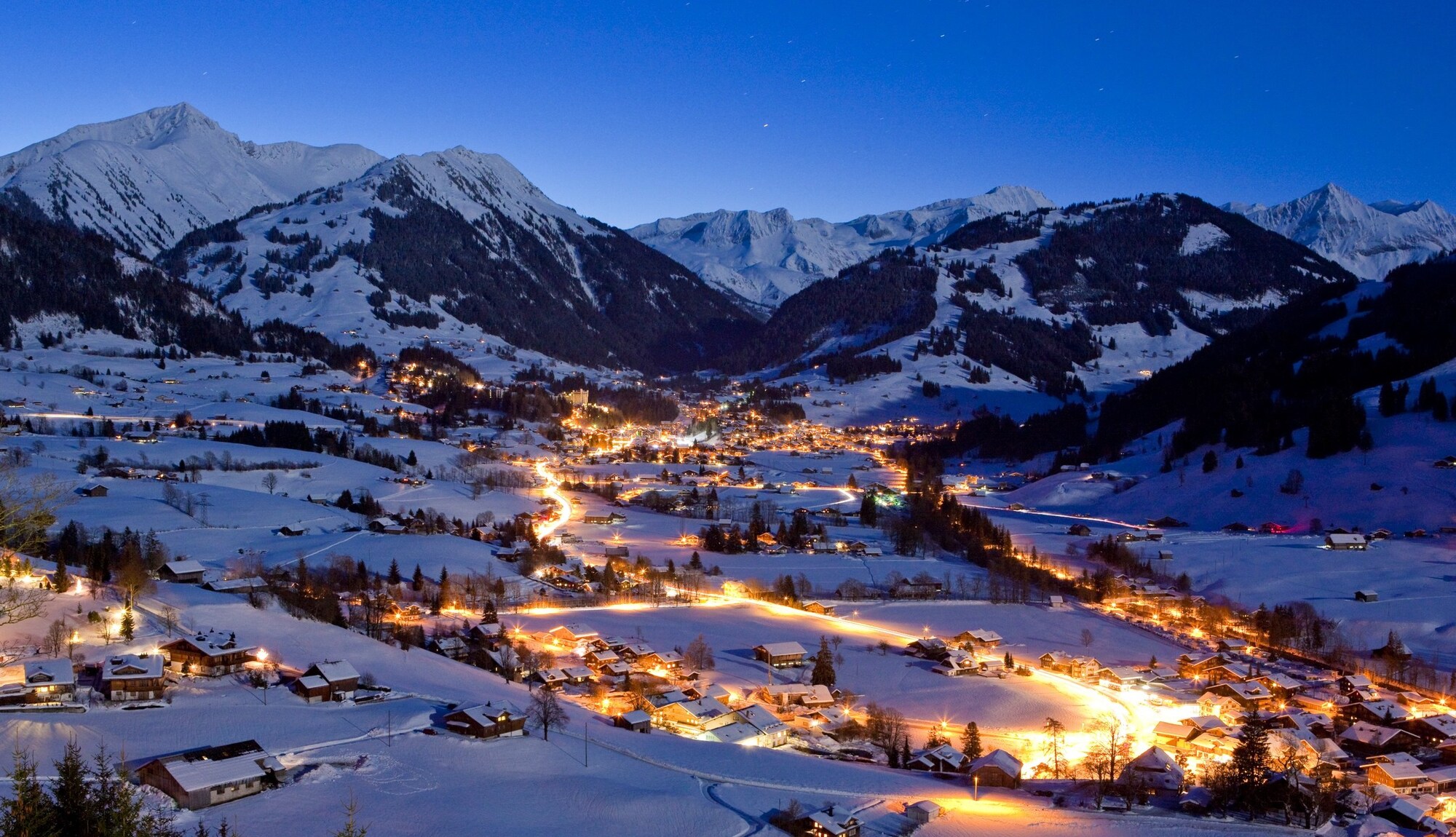 https://mdw-travel-data-us-east-1.s3.amazonaws.com/img/country/Switzerland/Gstaad-Mountain-Rides/img_01.jpg