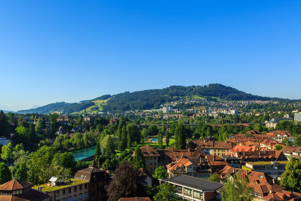 https://mdw-travel-data-us-east-1.s3.amazonaws.com/img/country/Switzerland/Gurten-Park/img_01.jpg