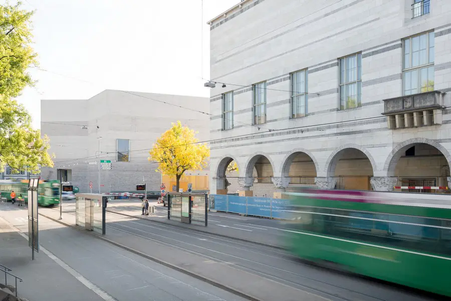 https://mdw-travel-data-us-east-1.s3.amazonaws.com/img/country/Switzerland/Kunstmuseum-Basel/img_01.jpg