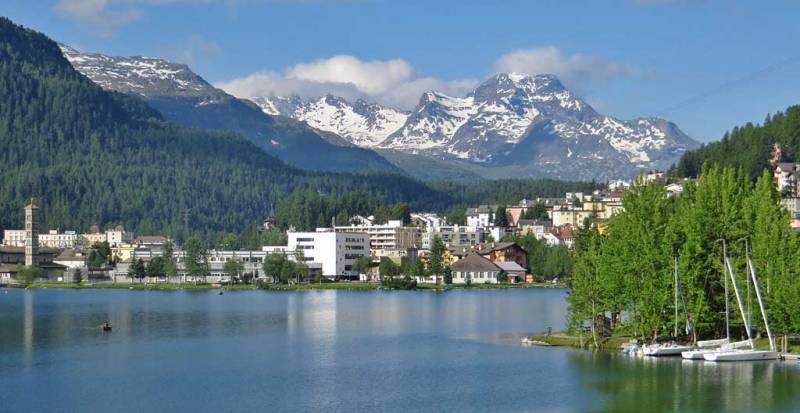 https://mdw-travel-data-us-east-1.s3.amazonaws.com/img/country/Switzerland/Lake-St-Moritz/img_03.jpg