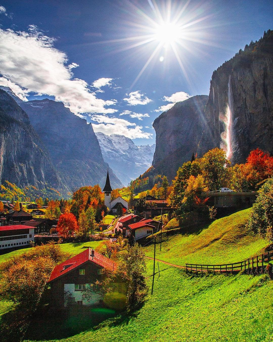 https://mdw-travel-data-us-east-1.s3.amazonaws.com/img/country/Switzerland/Lauterbrunnen-Valley/img_01.jpg