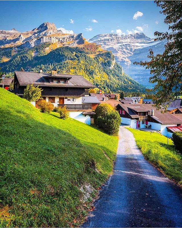 https://mdw-travel-data-us-east-1.s3.amazonaws.com/img/country/Switzerland/Les-Diablerets/img_03.jpg