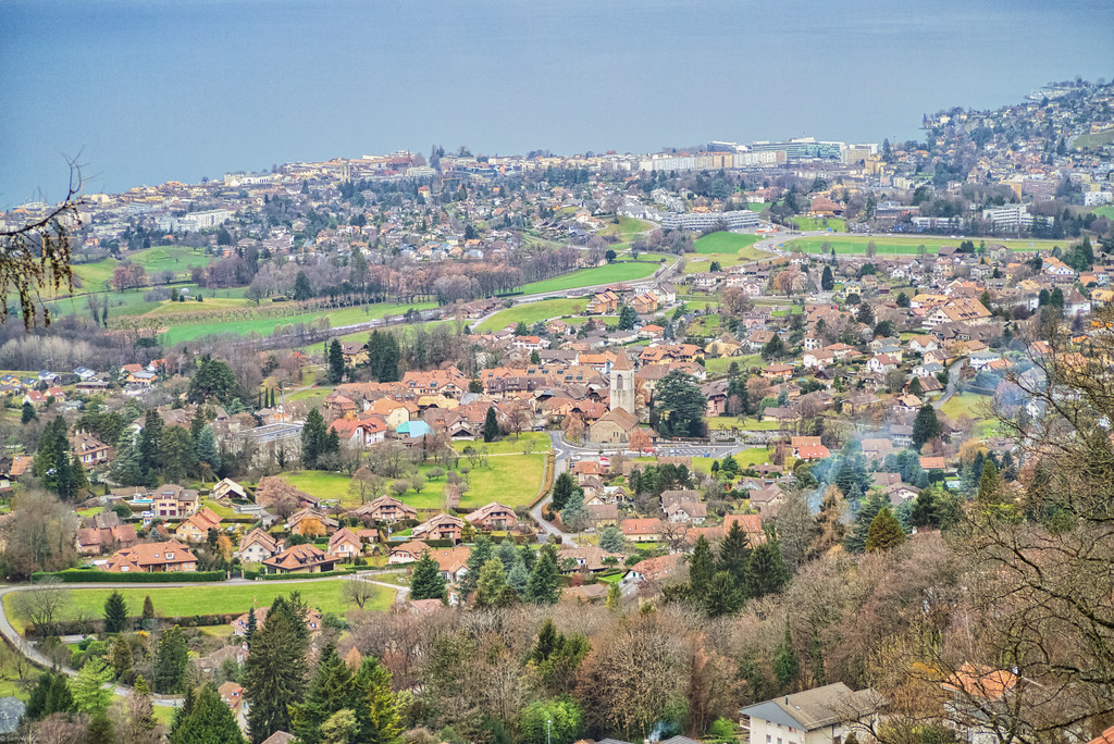 https://mdw-travel-data-us-east-1.s3.amazonaws.com/img/country/Switzerland/Les-Pleiades/img_01.jpg