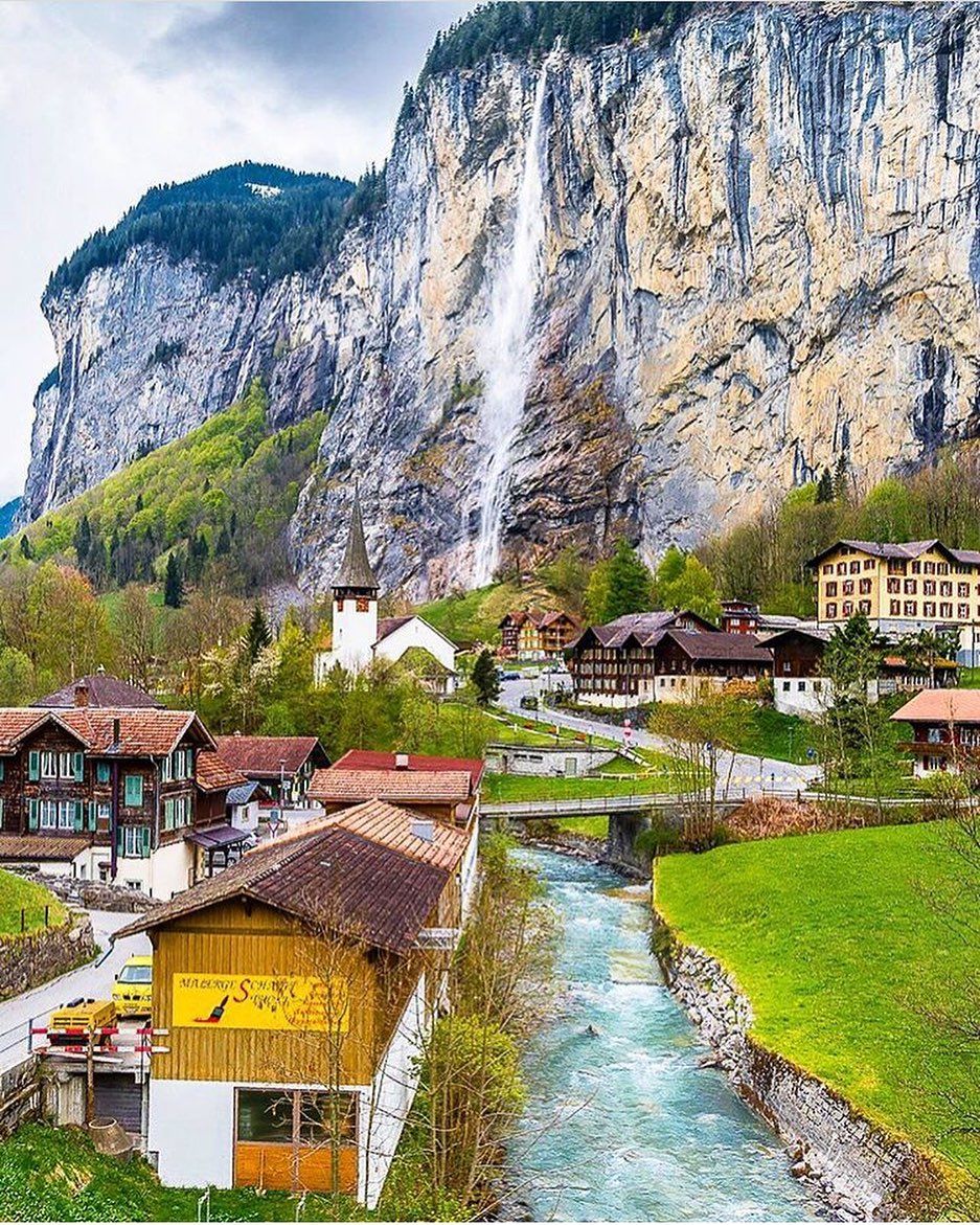 https://mdw-travel-data-us-east-1.s3.amazonaws.com/img/country/Switzerland/Medran/img_01.jpg
