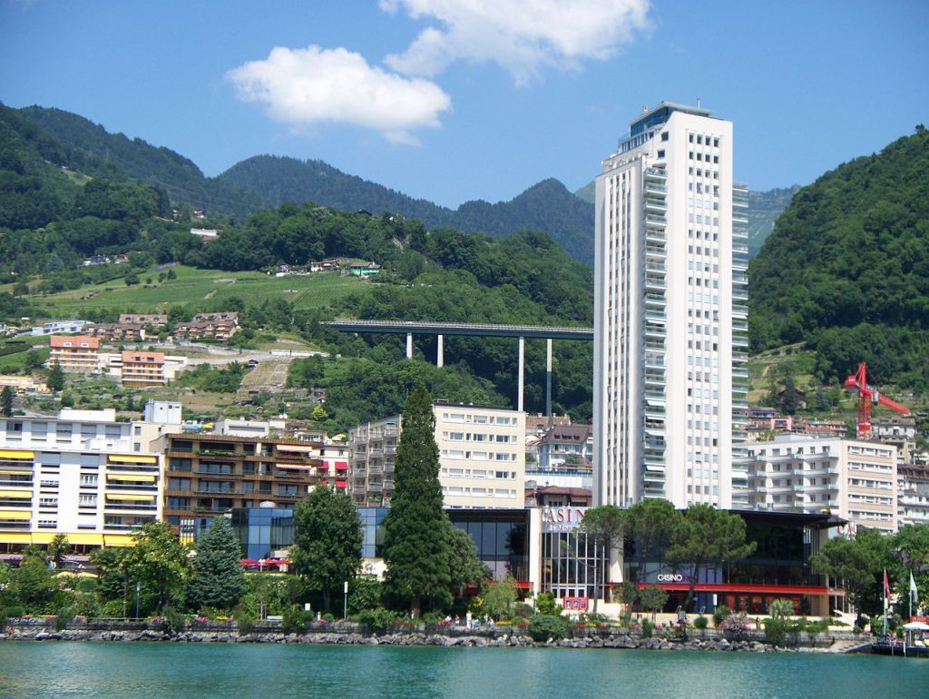 https://mdw-travel-data-us-east-1.s3.amazonaws.com/img/country/Switzerland/Montreux-Casino/img_01.jpg