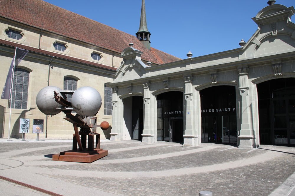 https://mdw-travel-data-us-east-1.s3.amazonaws.com/img/country/Switzerland/Museum-Jean-Tinguely-Niki-de-Saint-Phalle/img_02.jpg