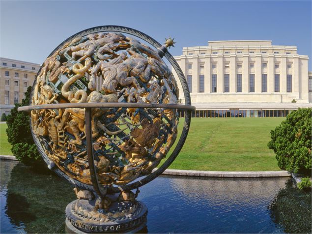 https://mdw-travel-data-us-east-1.s3.amazonaws.com/img/country/Switzerland/Palais-des-Nations/img_00.jpg