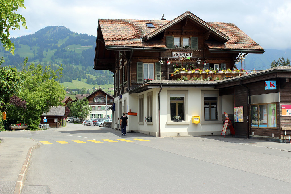 https://mdw-travel-data-us-east-1.s3.amazonaws.com/img/country/Switzerland/Railway-Museum-Saint-Johann-Saanen/img_03.jpg