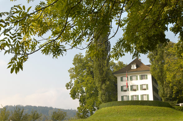 https://mdw-travel-data-us-east-1.s3.amazonaws.com/img/country/Switzerland/Richard-Wagner-Museum/img_02.jpg