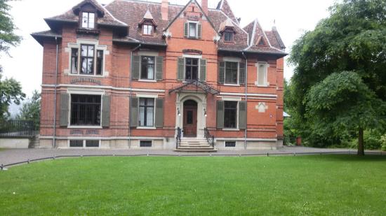 https://mdw-travel-data-us-east-1.s3.amazonaws.com/img/country/Switzerland/Rietberg-Museum/img_00.jpg