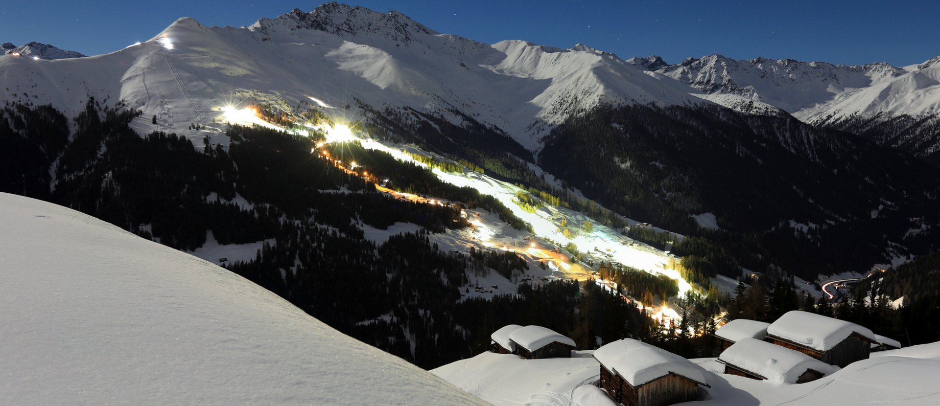https://mdw-travel-data-us-east-1.s3.amazonaws.com/img/country/Switzerland/Rinerhorn/img_03.jpg