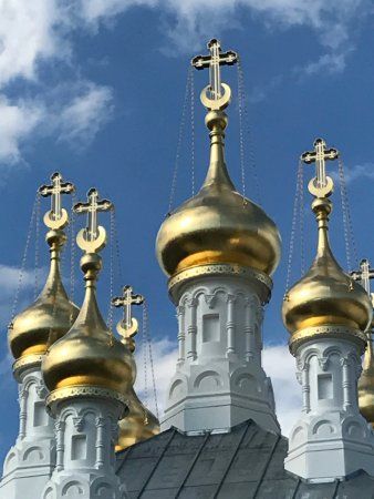 https://mdw-travel-data-us-east-1.s3.amazonaws.com/img/country/Switzerland/Russian-Orthodox-Church/img_01.jpg