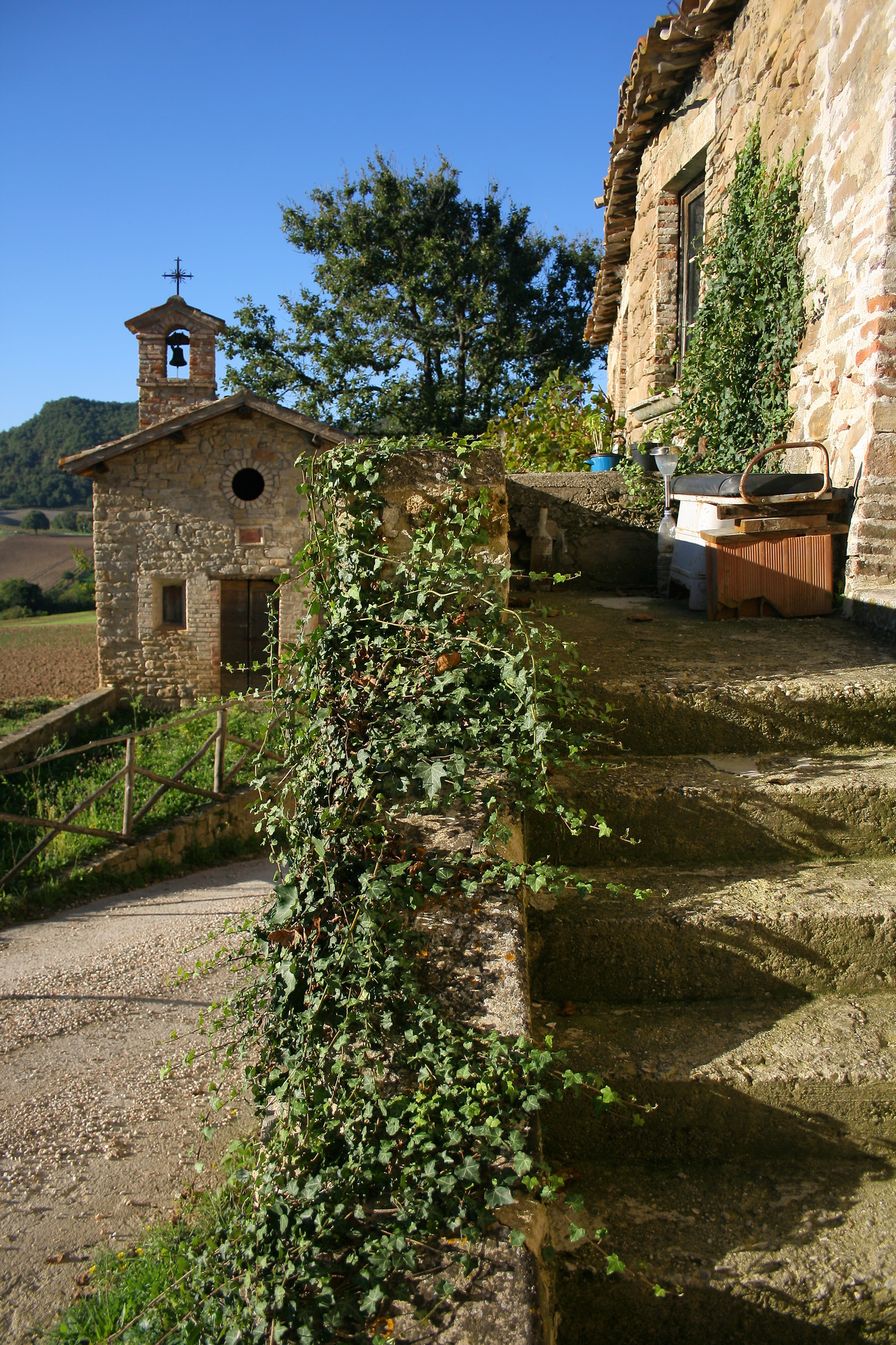 https://mdw-travel-data-us-east-1.s3.amazonaws.com/img/country/Switzerland/San-Rocco/img_02.jpg