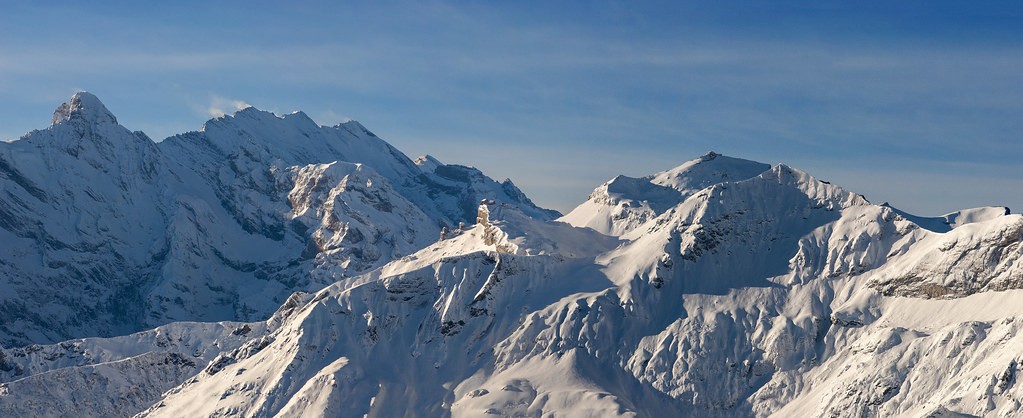 https://mdw-travel-data-us-east-1.s3.amazonaws.com/img/country/Switzerland/Schnebelhorn/img_03.jpg