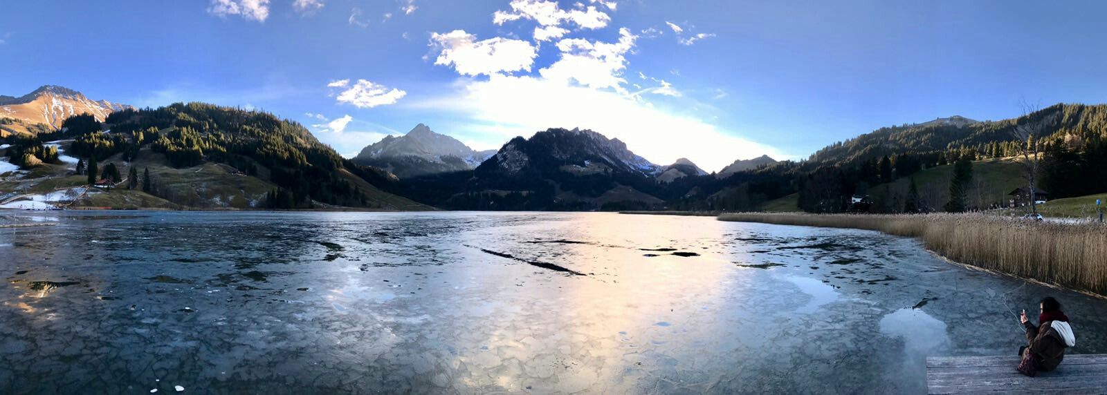 https://mdw-travel-data-us-east-1.s3.amazonaws.com/img/country/Switzerland/Schwarzsee/img_03.jpg