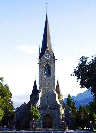 https://mdw-travel-data-us-east-1.s3.amazonaws.com/img/country/Switzerland/St-Lawrence-Church/img_03.jpg