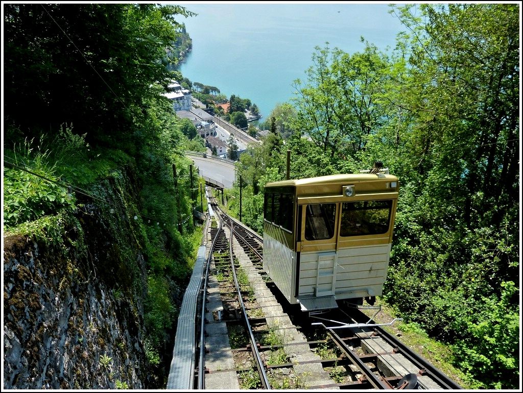 https://mdw-travel-data-us-east-1.s3.amazonaws.com/img/country/Switzerland/Territet-Glion-Funicular/img_00.jpg