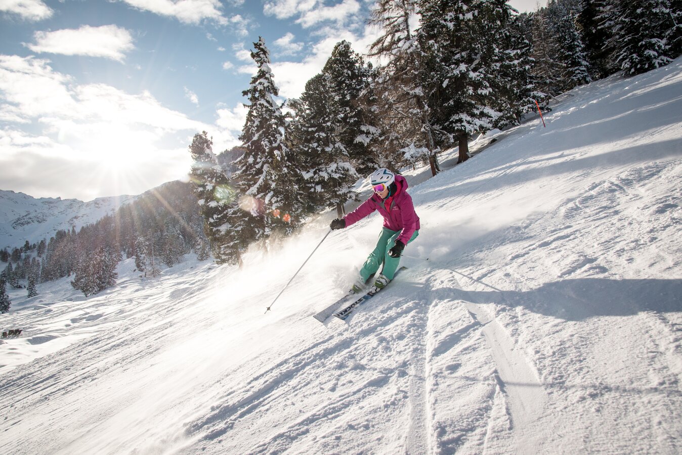 https://mdw-travel-data-us-east-1.s3.amazonaws.com/img/country/Switzerland/Verbier-4-Vallees/img_03.jpg