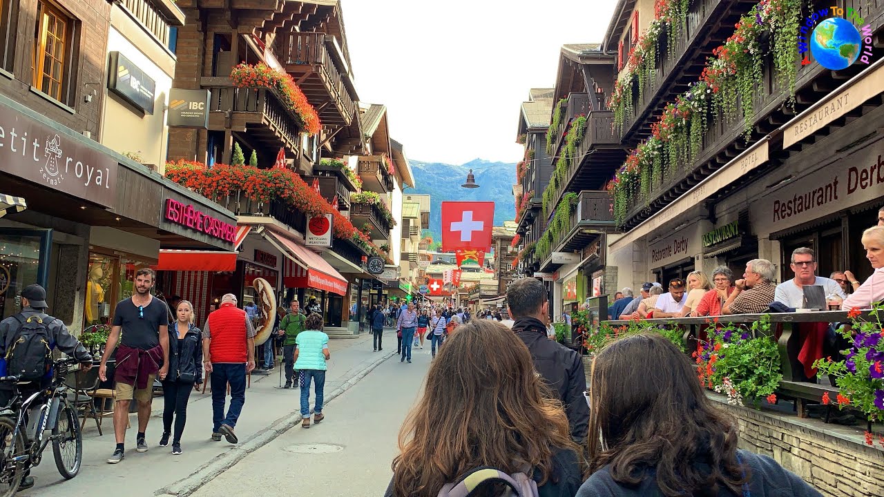 https://mdw-travel-data-us-east-1.s3.amazonaws.com/img/country/Switzerland/Zermatt-Village/img_01.jpg