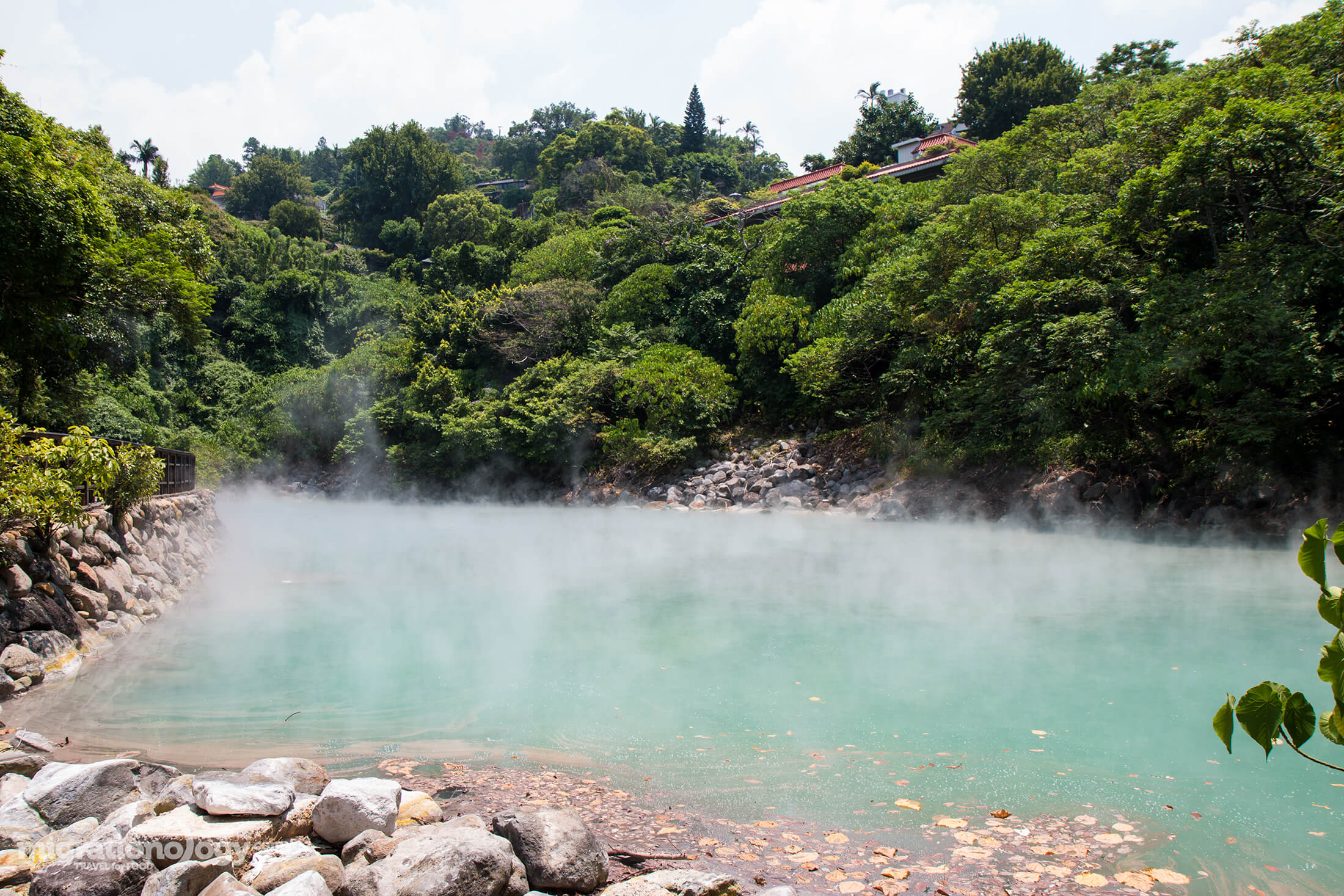 https://mdw-travel-data-us-east-1.s3.amazonaws.com/img/country/Taiwan/Beitou-Hot-Springs/img_00.jpg