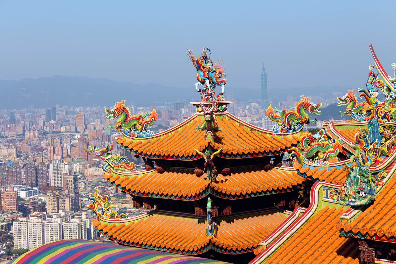 https://mdw-travel-data-us-east-1.s3.amazonaws.com/img/country/Taiwan/Calinge-Dam/img_01.jpg
