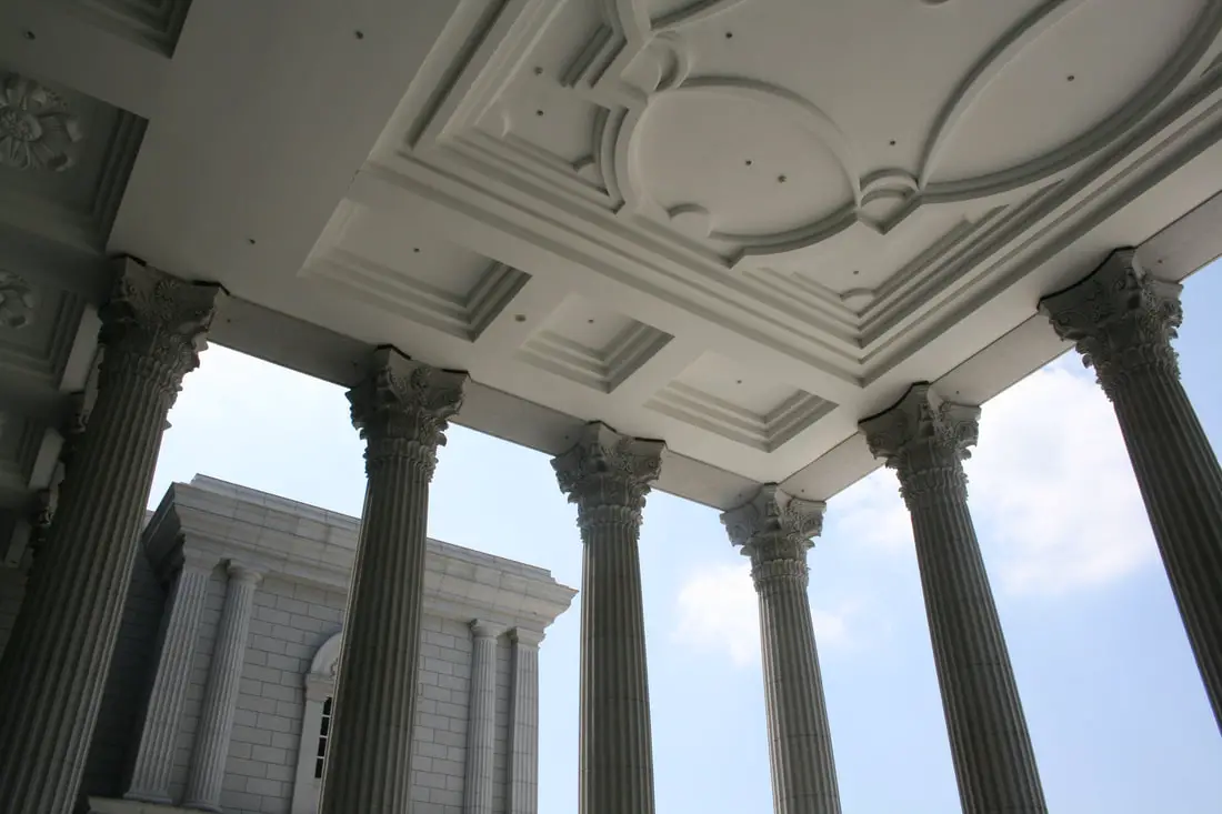 https://mdw-travel-data-us-east-1.s3.amazonaws.com/img/country/Taiwan/Chimei-Museum/img_01.jpg