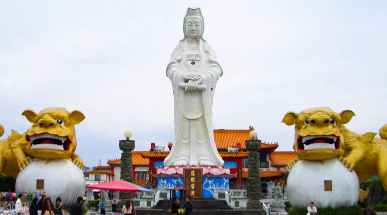 https://mdw-travel-data-us-east-1.s3.amazonaws.com/img/country/Taiwan/Chung-Cheng-Park/img_01.jpg