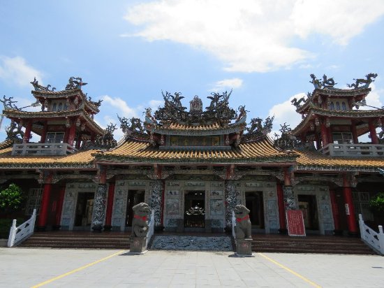 https://mdw-travel-data-us-east-1.s3.amazonaws.com/img/country/Taiwan/Douliu-Beigang-Expressway/img_01.jpg