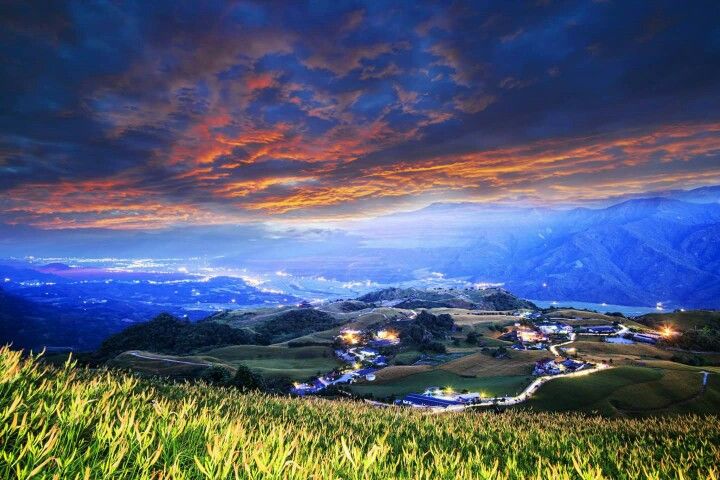 https://mdw-travel-data-us-east-1.s3.amazonaws.com/img/country/Taiwan/East-Rift-Valley/img_02.jpg
