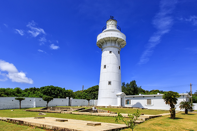 https://mdw-travel-data-us-east-1.s3.amazonaws.com/img/country/Taiwan/Eluanbi-Lighthouse/img_00.jpg