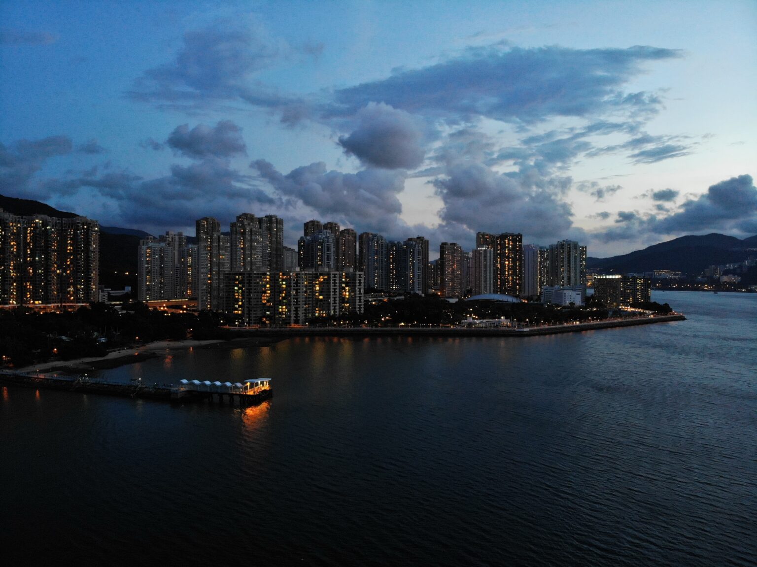 https://mdw-travel-data-us-east-1.s3.amazonaws.com/img/country/Taiwan/Fei-Ci-Sha-Beach/img_01.jpg