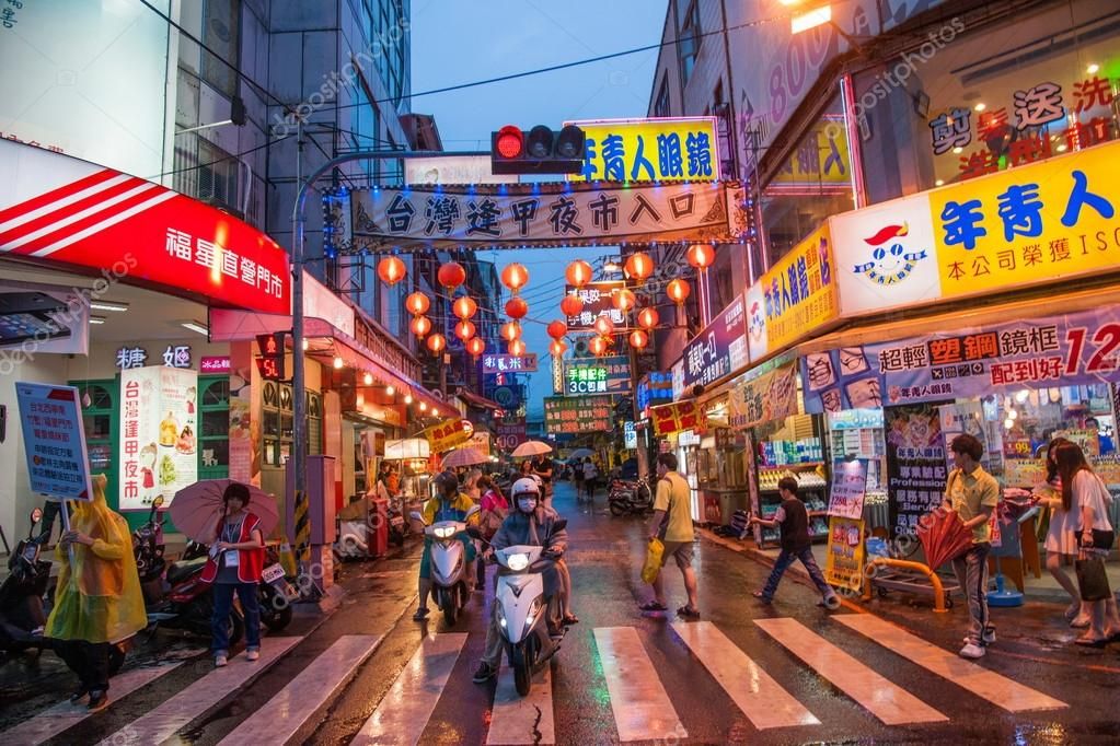 https://mdw-travel-data-us-east-1.s3.amazonaws.com/img/country/Taiwan/Feng-Chia-Night-Market/img_02.jpg
