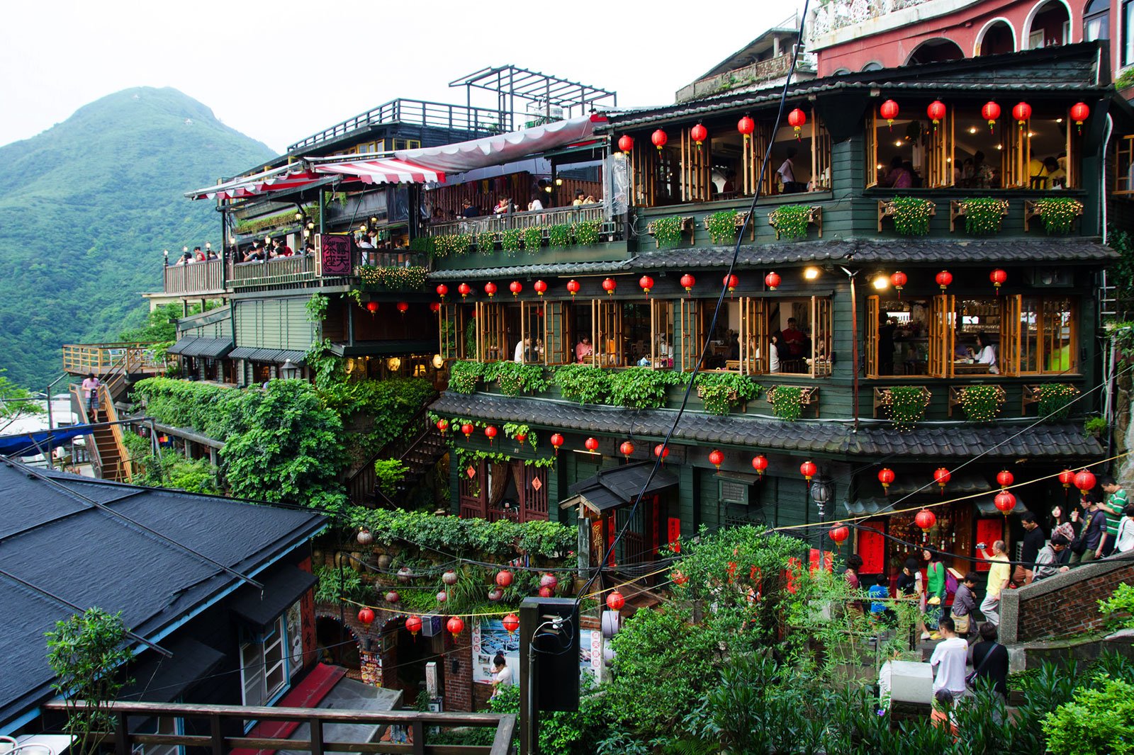 https://mdw-travel-data-us-east-1.s3.amazonaws.com/img/country/Taiwan/Fongguei-Ancient-Cultural-Village/img_03.jpg