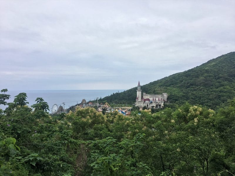 https://mdw-travel-data-us-east-1.s3.amazonaws.com/img/country/Taiwan/Hualien-Farglory-Ocean-Park/img_05.jpg